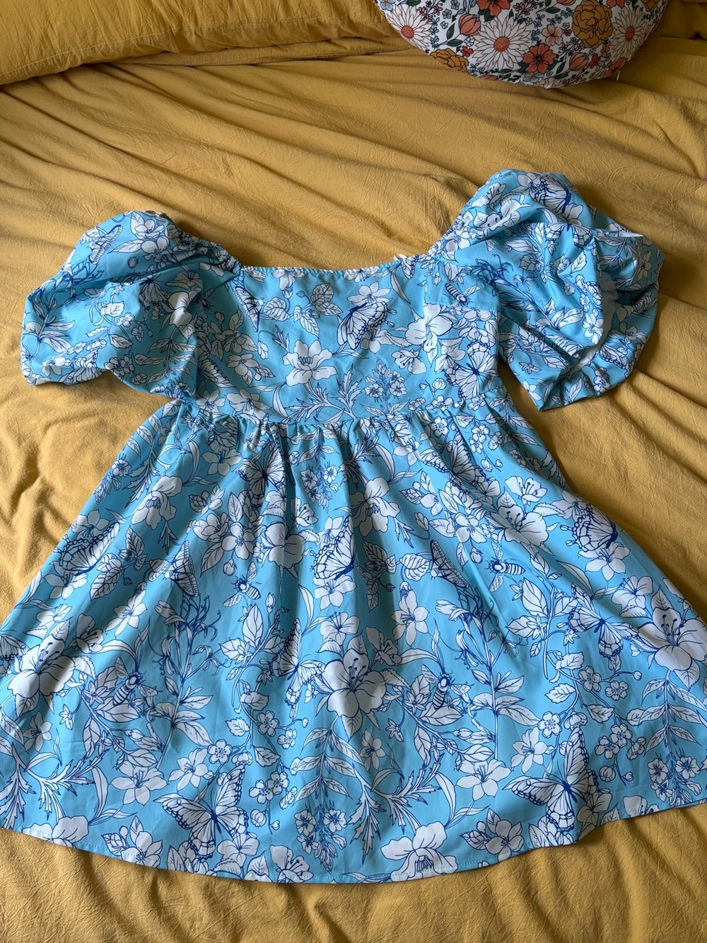 SHEIN Blue White Floral Puff-Sleeve Mini Dress
